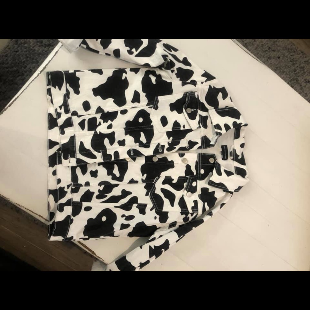 Pretty Little Thing Oversized Cowprint Jacket